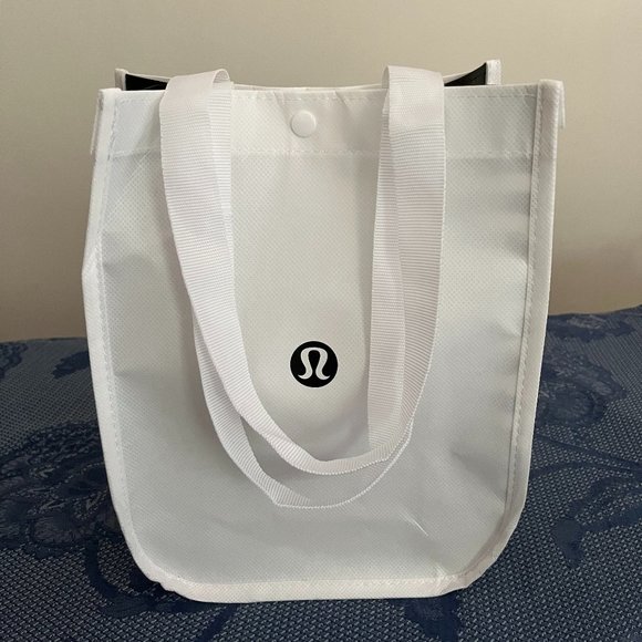 Lululemon white & black small reusable tote bag - Picture 4 of 6